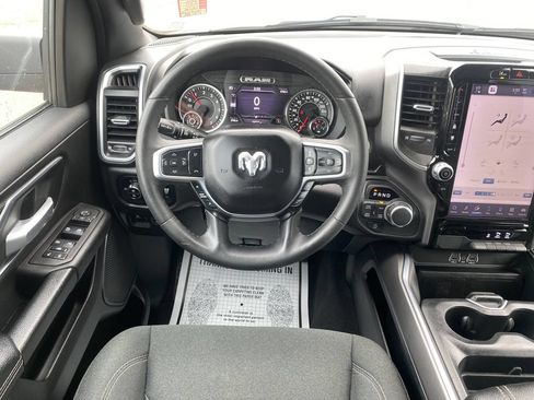 Used 2025 RAM 1500 Big Horn AWD/4WD image 14