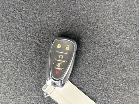 Used 2023 Chevrolet Traverse LT AWD/4WD image 44