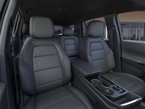 New 2026 Chevrolet Equinox LT w/ Convenience Package II image 16