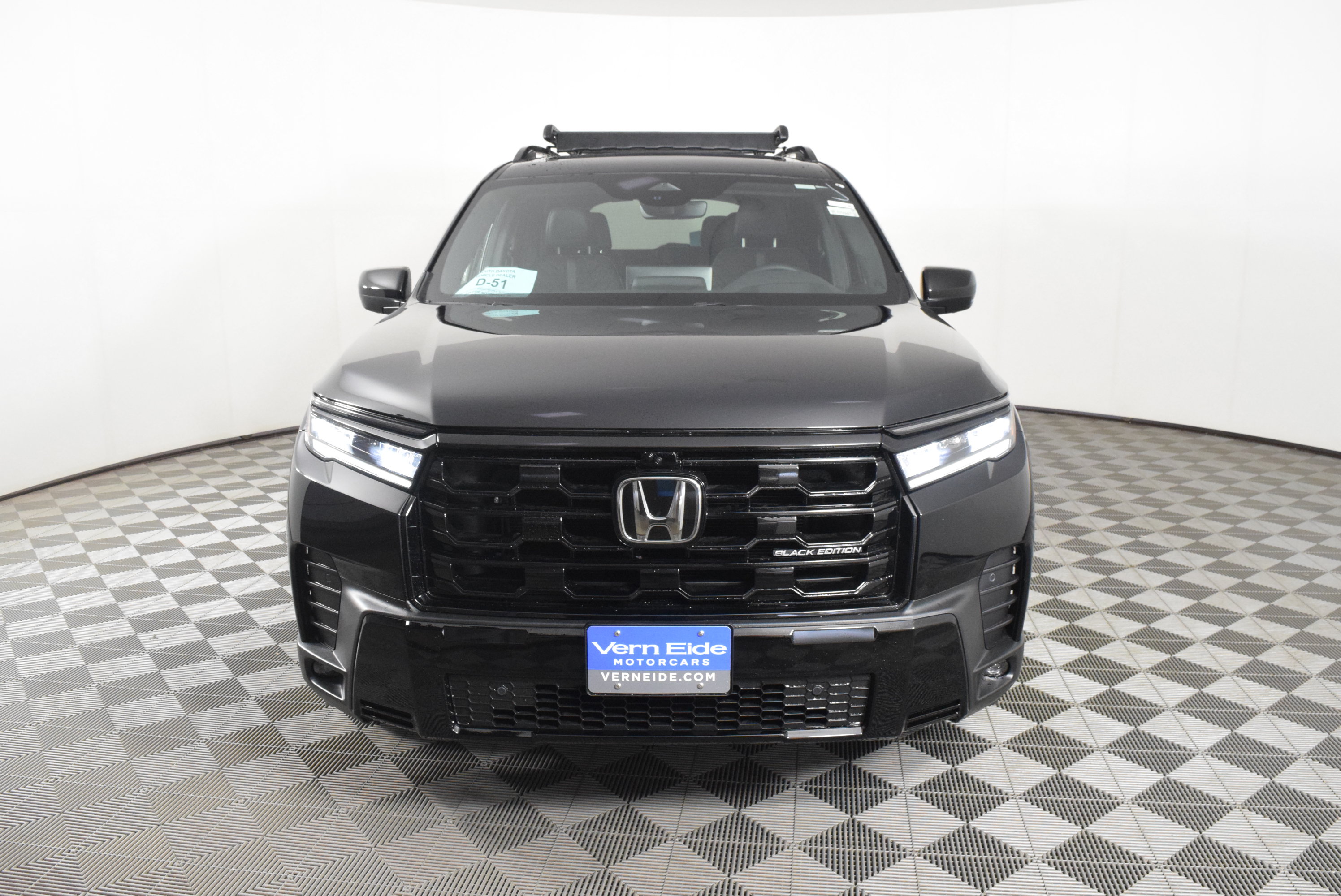 New 2026 Honda Pilot Black Edition image 3