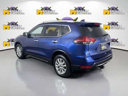 Used 2020 Nissan Rogue SV AWD/4WD image 7