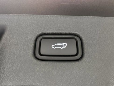 New 2025 Hyundai Tucson SEL image 17