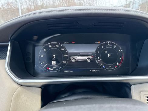 Used 2020 Land Rover Range Rover Sport HSE image 9