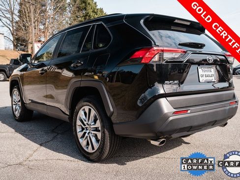 Certified 2025 Toyota RAV4 XLE Premium image 5