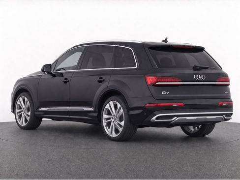 Used 2024 Audi Q7 3.0T Premium Plus AWD/4WD image 3