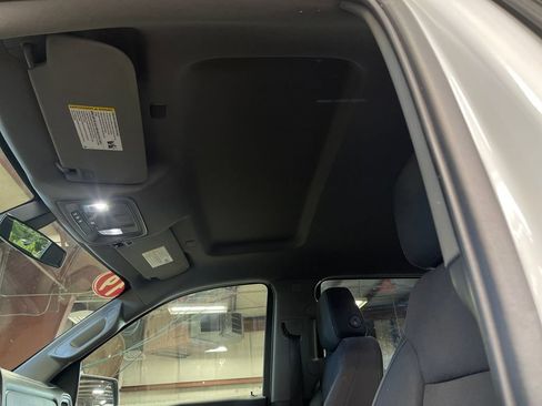 Used 2019 Chevrolet Silverado 1500 Custom Trail Boss w/ Custom Convenience Package AWD/4WD image 13