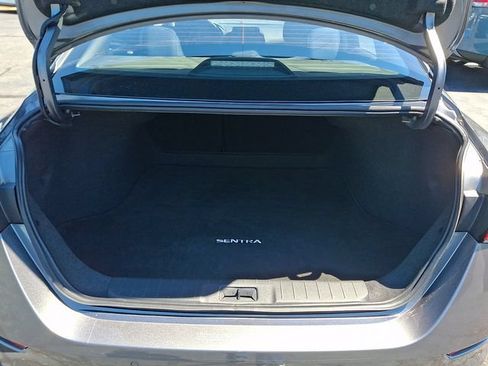 Used 2023 Nissan Sentra S FWD image 28