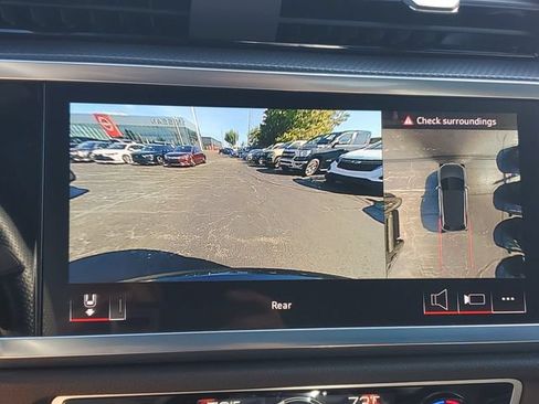 Used 2025 Audi Q3 2.0T Premium Plus AWD/4WD image 29