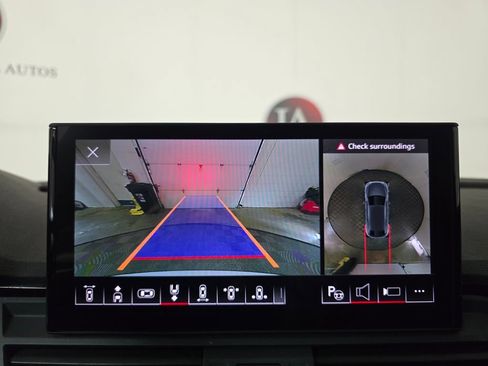 Used 2023 Audi Q5 2.0T Prestige w/ Prestige Package image 26