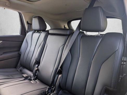 Used 2023 Acura MDX FWD w/ Technology Package image 17