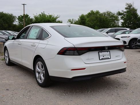 New 2026 Honda Accord LX image 4