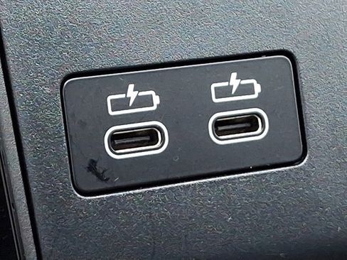 Certified 2025 BMW X1 xDrive28i w/ Premium Package image 26