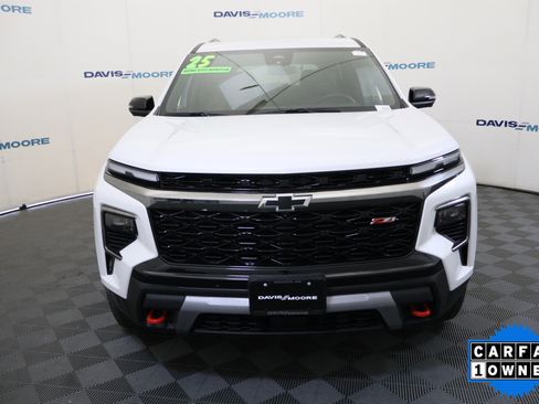 Used 2025 Chevrolet Traverse Z71 w/ Driver Confidence Package image 13