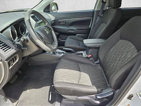 Used 2024 Mitsubishi Outlander Sport AWD image 13