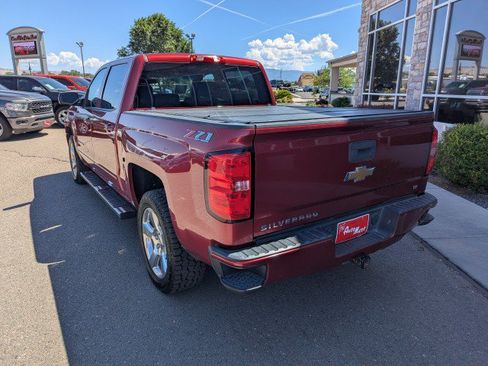 Used 2018 Chevrolet Silverado 1500 LT w/ All Star Edition AWD/4WD image 3