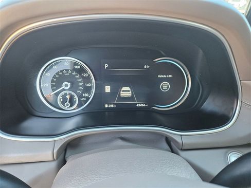 Used 2024 Genesis GV80 2.5T image 18