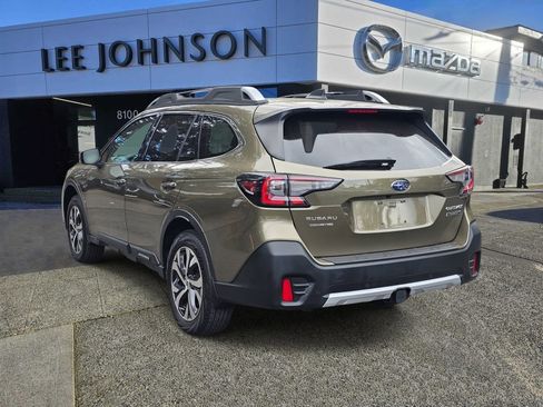 Used 2020 Subaru Outback Touring XT AWD/4WD image 3