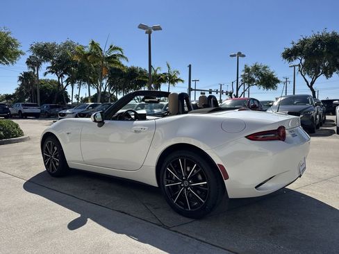 New 2026 MAZDA MX-5 Miata Grand Touring image 27