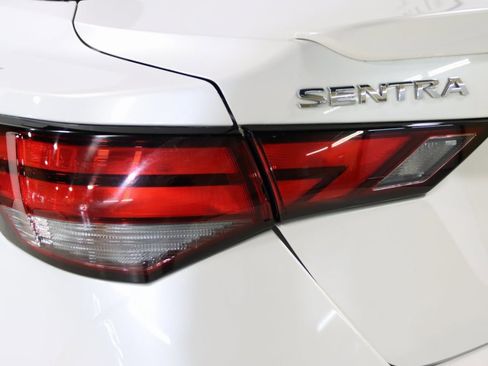 Used 2021 Nissan Sentra SR image 61