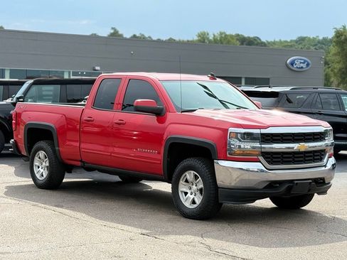 Used 2018 Chevrolet Silverado 1500 LT AWD/4WD image 24