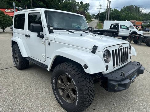Used 2018 Jeep Wrangler Sport AWD/4WD image 1