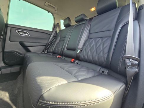 New 2026 Nissan Rogue Platinum w/ Tech Package image 20