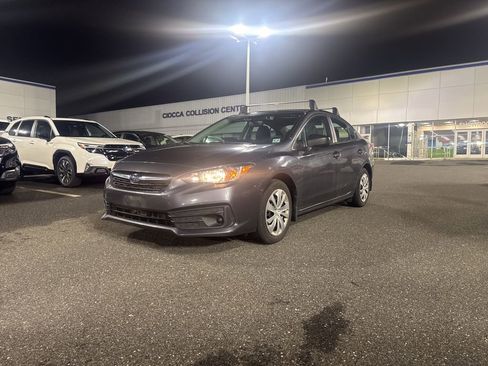 Used 2022 Subaru Impreza 2.0i image 2