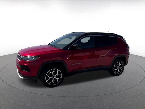 Used 2025 Jeep Compass Limited AWD/4WD image 8