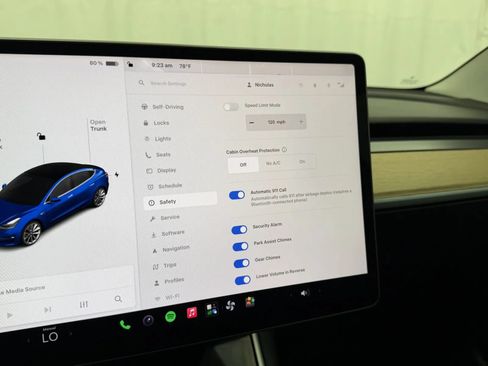 Used 2018 Tesla Model 3 Long Range AWD/4WD image 23