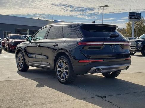 Used 2022 Lincoln Corsair AWD w/ Premium Package image 6