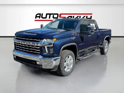 Used 2022 Chevrolet Silverado 2500 LTZ AWD/4WD image 3
