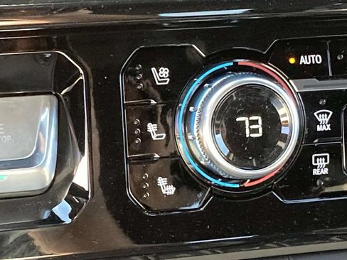New 2026 GMC Sierra 3500 AT4 w/ LPO, Black Badging Package AWD/4WD image 21