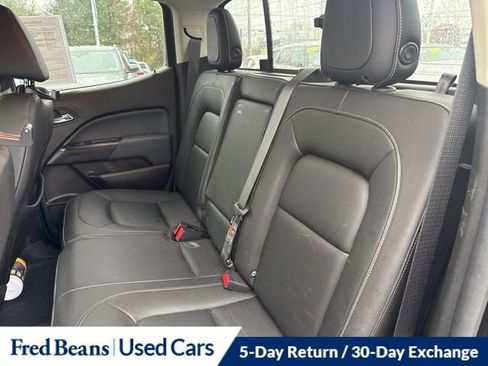 Used 2018 Chevrolet Colorado Z71 w/ Z71 Midnight Edition AWD/4WD image 14
