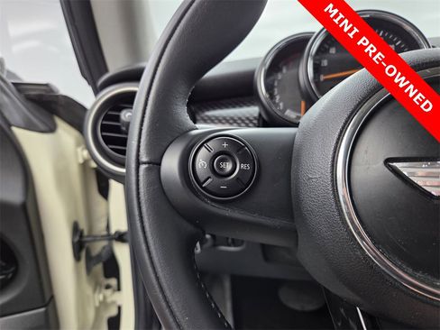 Used 2015 MINI Cooper S image 5