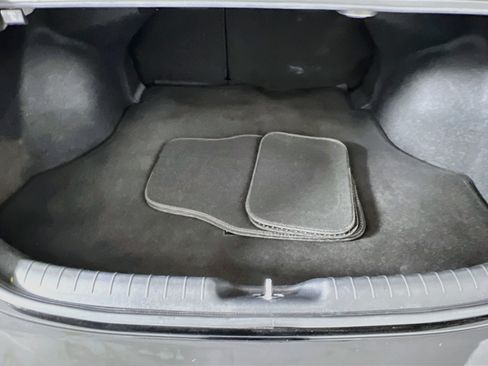 Used 2023 Hyundai Elantra Limited FWD image 26