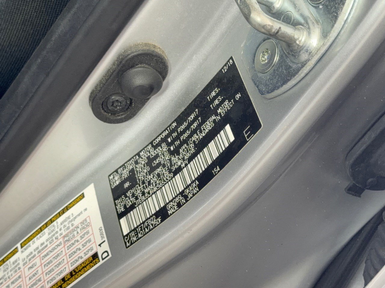 Used 2019 Toyota 4Runner SR5 AWD/4WD image 33