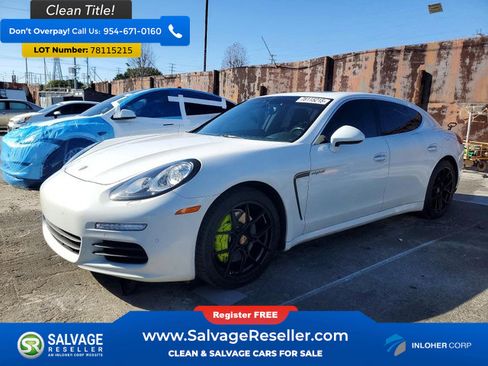 Used 2015 Porsche Panamera S image 1