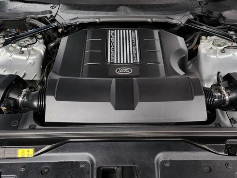 Used 2018 Land Rover Discovery HSE image 54