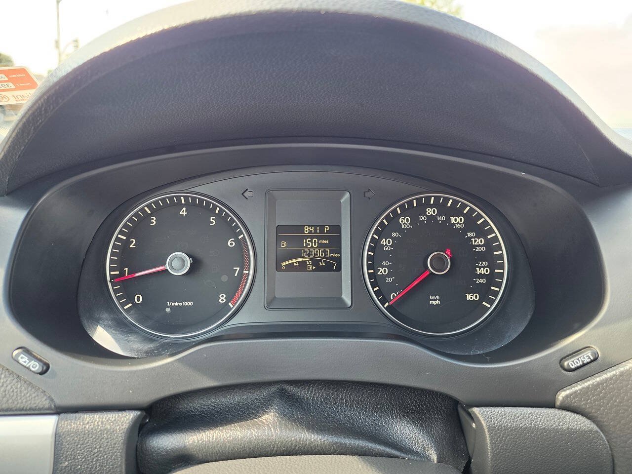 Used 2014 Volkswagen Jetta SE FWD image 39