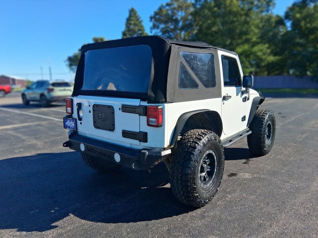 Used 2016 Jeep Wrangler Sport AWD/4WD image 8