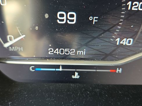 Certified 2025 GMC Sierra 1500 Denali w/ Denali Reserve Package AWD/4WD image 26