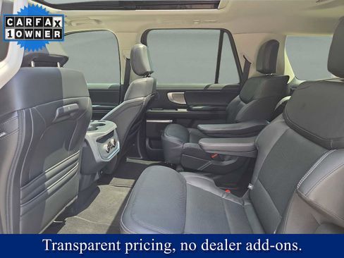 Used 2025 Ford Expedition Max Platinum w/ Driver's Package AWD/4WD image 16