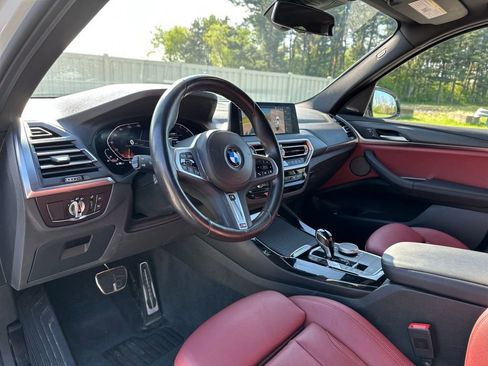 Certified 2024 BMW X3 xDrive30i w/ M Sport Package AWD/4WD image 17