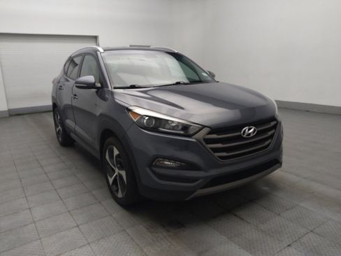 Used 2016 Hyundai Tucson Sport image 13