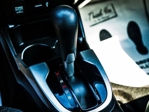 Used 2016 Honda Fit EX image 25