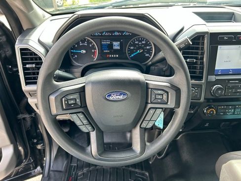 Certified 2022 Ford F350 XLT w/ XLT Premium Package AWD/4WD image 16
