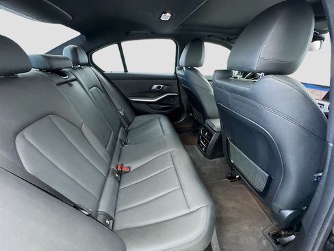 Used 2019 BMW 330i Sedan RWD image 19