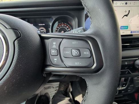 Certified 2025 Jeep Wrangler Sport AWD/4WD image 16