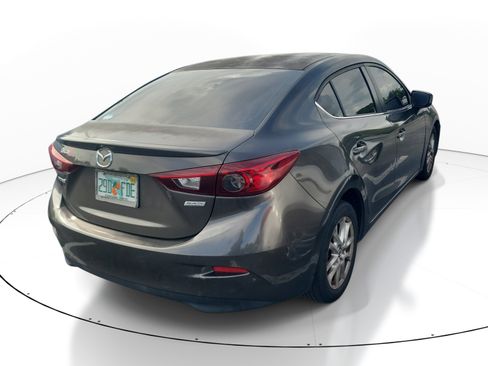 Used 2014 MAZDA MAZDA3 i Touring FWD image 9
