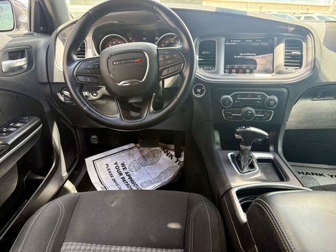 Used 2023 Dodge Charger SXT RWD image 10